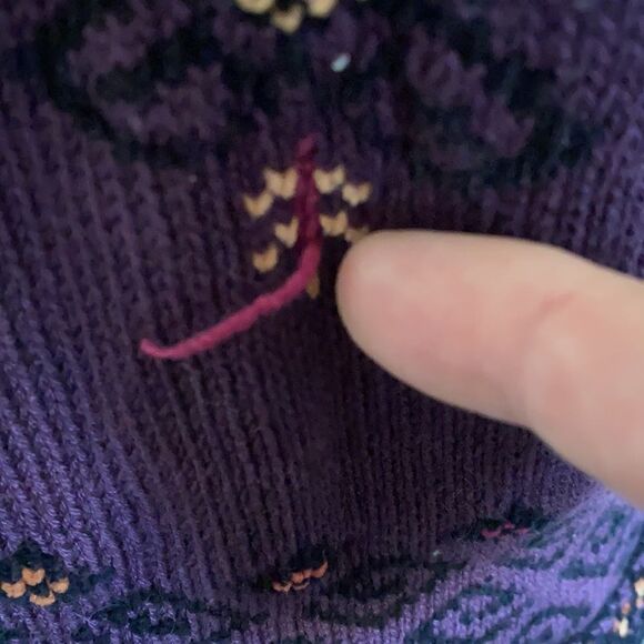 Y2K 2001 Vintage Icelandic Purple Embroidered Design Atlandia Sweater Casual - Picture 7 of 10